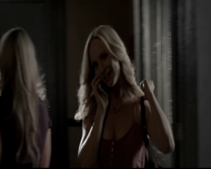 VampireDiariesWorld-dot-org_5x04ForWhomtheBellTolls0119.jpg