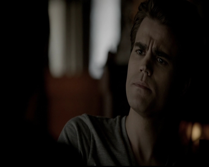 VampireDiariesWorld-dot-org_5x04ForWhomtheBellTolls0216.jpg