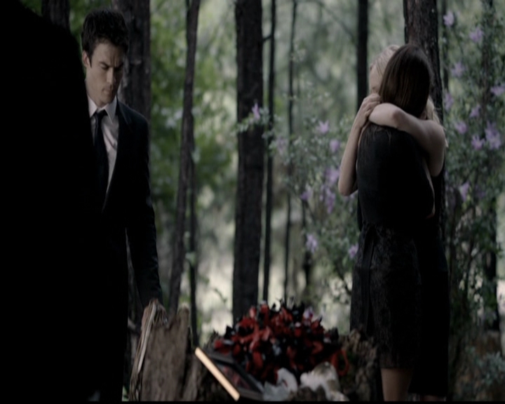 VampireDiariesWorld-dot-org_5x04ForWhomtheBellTolls1984.jpg