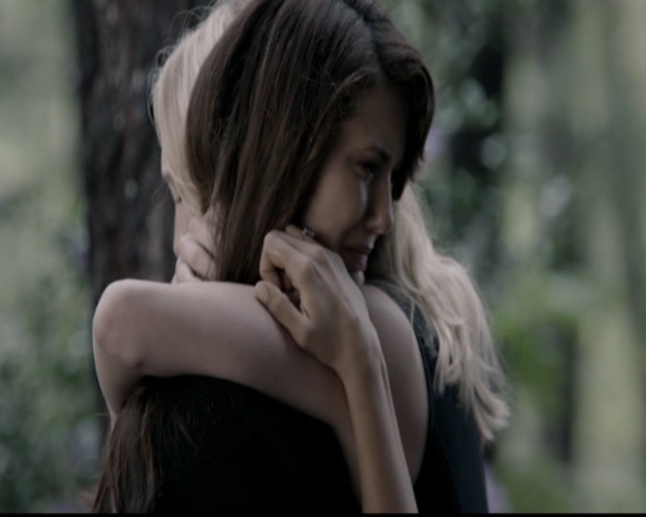 VampireDiariesWorld-dot-org_5x04ForWhomtheBellTolls1986.jpg