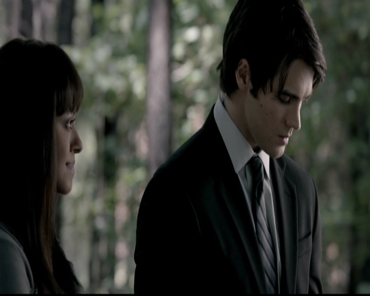 VampireDiariesWorld-dot-org_5x04ForWhomtheBellTolls2014.jpg