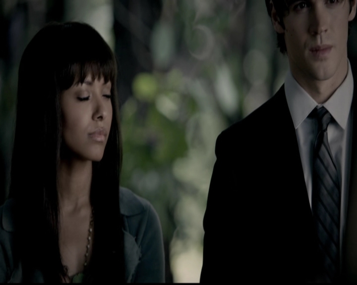 VampireDiariesWorld-dot-org_5x04ForWhomtheBellTolls2046.jpg