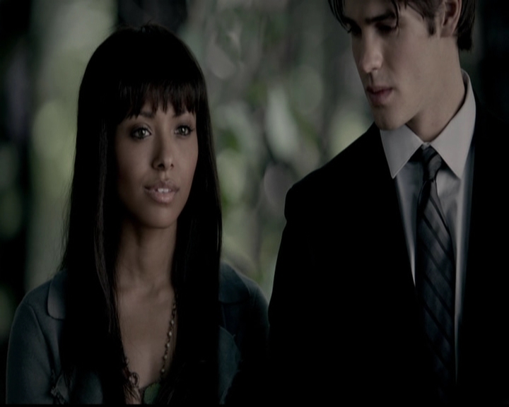 VampireDiariesWorld-dot-org_5x04ForWhomtheBellTolls2056.jpg