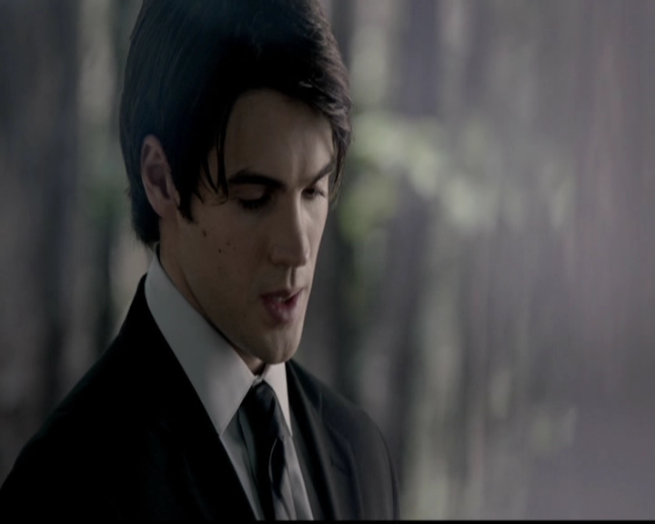 VampireDiariesWorld-dot-org_5x04ForWhomtheBellTolls2063.jpg