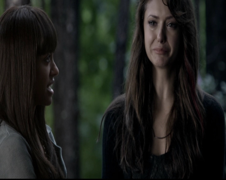 VampireDiariesWorld-dot-org_5x04ForWhomtheBellTolls2088.jpg