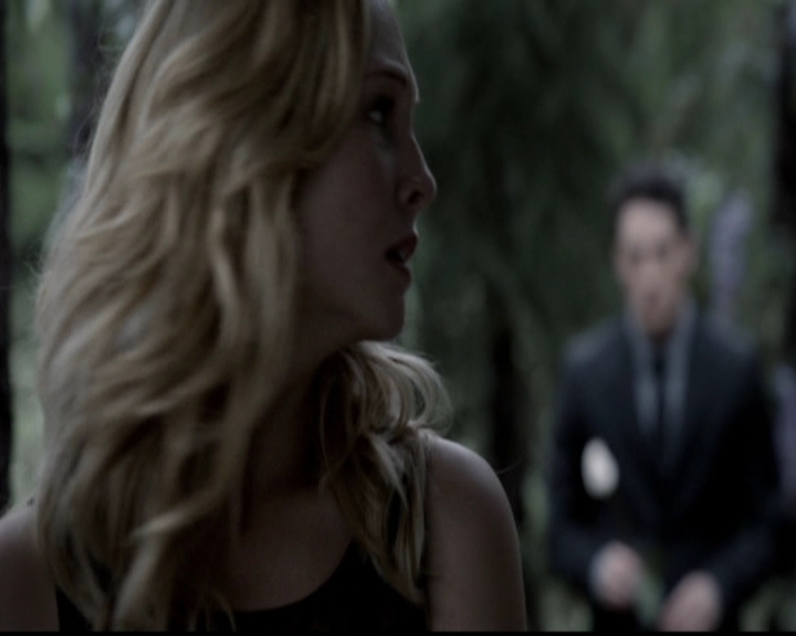 VampireDiariesWorld-dot-org_5x04ForWhomtheBellTolls2152.jpg