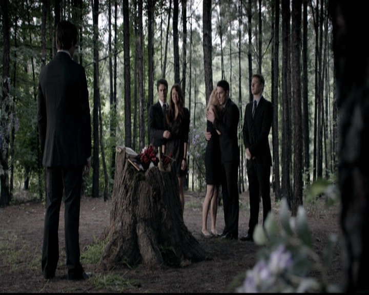 VampireDiariesWorld-dot-org_5x04ForWhomtheBellTolls2182.jpg