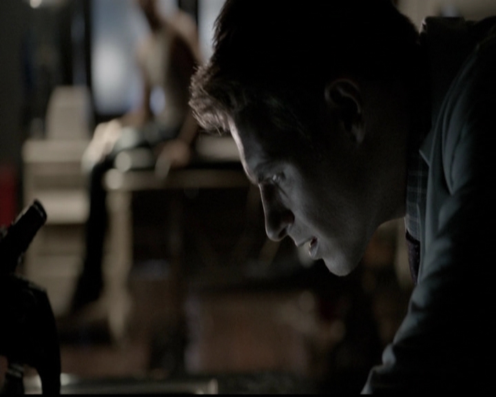 VampireDiariesWorld-dot-org_5x04ForWhomtheBellTolls2225.jpg