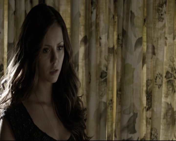 VampireDiariesWorld-dot-org_5x05MontersBall-deletedscenes2381.jpg