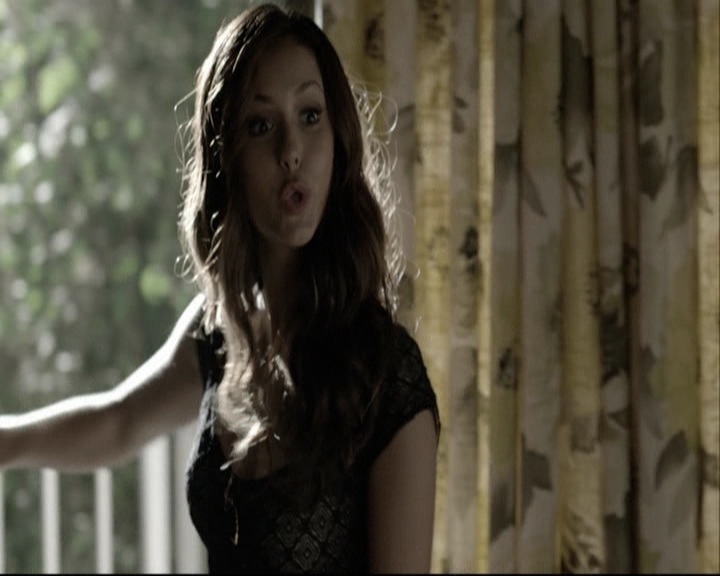 VampireDiariesWorld-dot-org_5x05MontersBall-deletedscenes2388.jpg