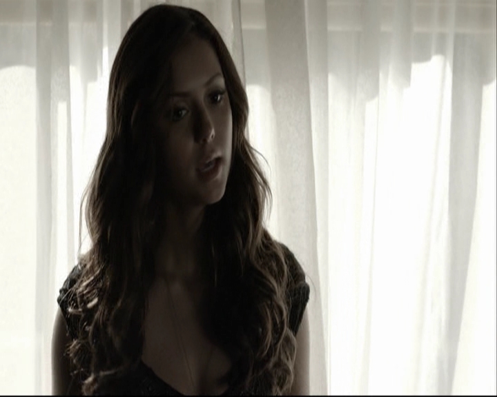 VampireDiariesWorld-dot-org_5x05MontersBall-deletedscenes2399.jpg