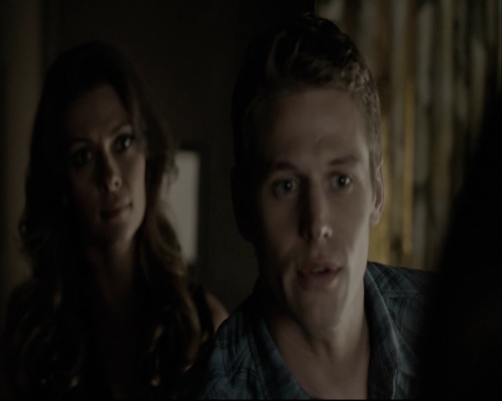 VampireDiariesWorld-dot-org_5x05MontersBall-deletedscenes2456.jpg