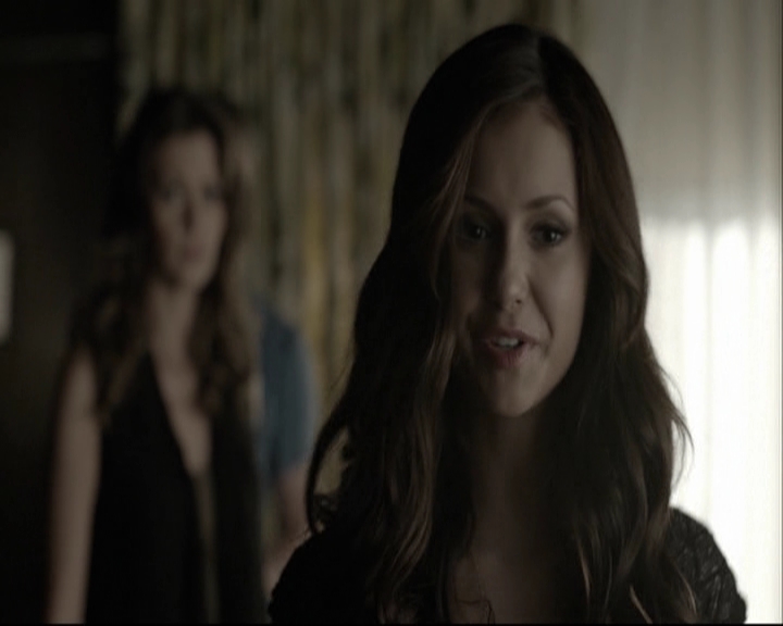 VampireDiariesWorld-dot-org_5x05MontersBall-deletedscenes2495.jpg