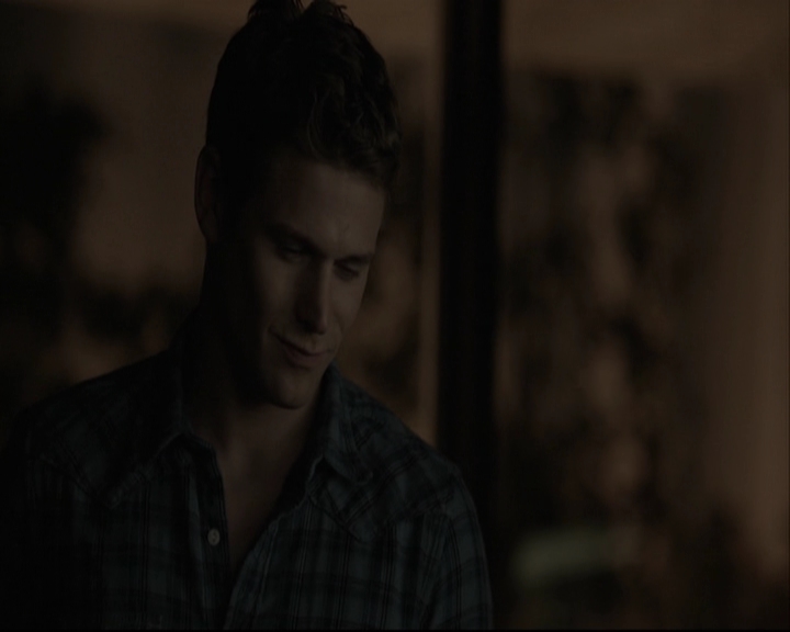 VampireDiariesWorld-dot-org_5x05MontersBall-deletedscenes2562.jpg