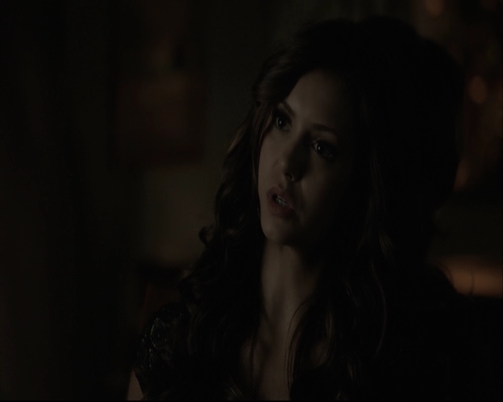 VampireDiariesWorld-dot-org_5x05MontersBall-deletedscenes2587.jpg