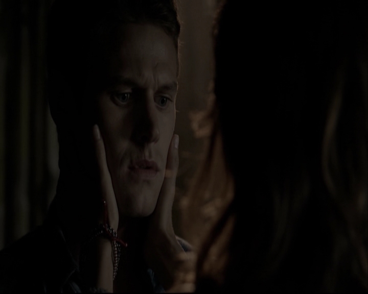 VampireDiariesWorld-dot-org_5x05MontersBall-deletedscenes2661.jpg