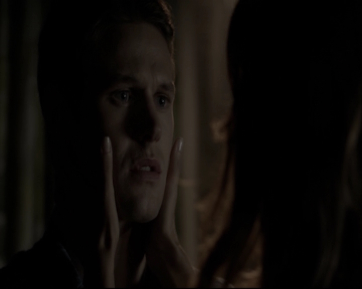 VampireDiariesWorld-dot-org_5x05MontersBall-deletedscenes2692.jpg