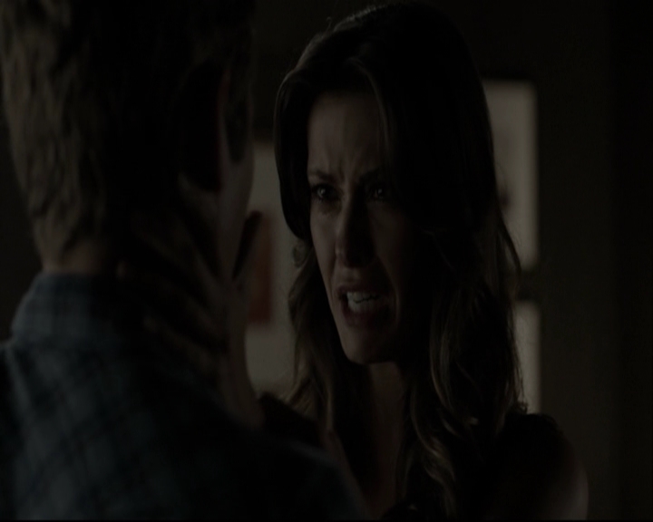 VampireDiariesWorld-dot-org_5x05MontersBall-deletedscenes2693.jpg