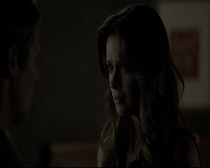 VampireDiariesWorld-dot-org_5x05MontersBall-deletedscenes2708.jpg