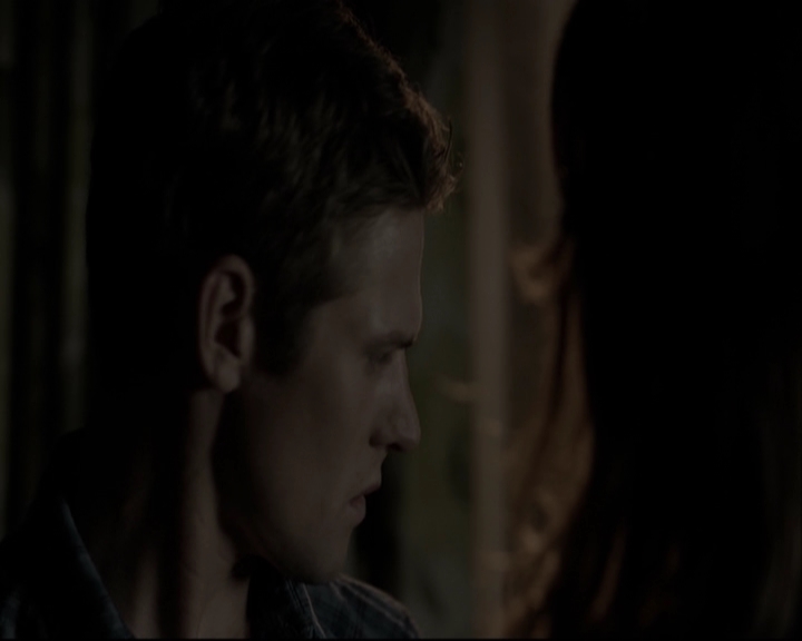 VampireDiariesWorld-dot-org_5x05MontersBall-deletedscenes2711.jpg