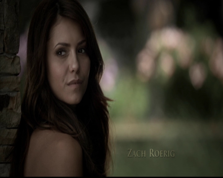 VampireDiariesWorld-dot-org_5x05MontersBall0161.jpg