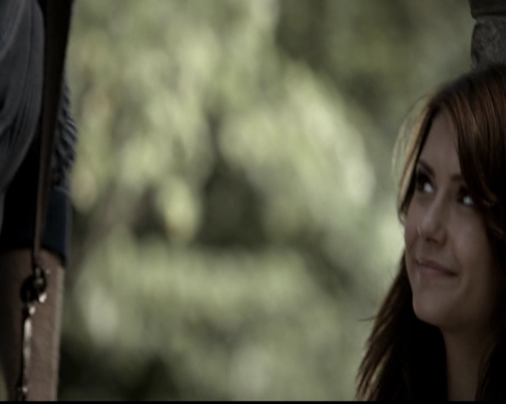 VampireDiariesWorld-dot-org_5x05MontersBall0179.jpg