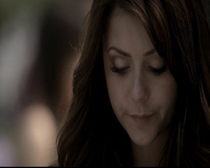 VampireDiariesWorld-dot-org_5x05MontersBall0185.jpg