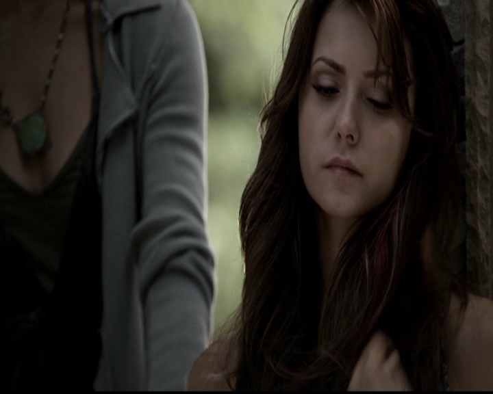 VampireDiariesWorld-dot-org_5x05MontersBall0201.jpg