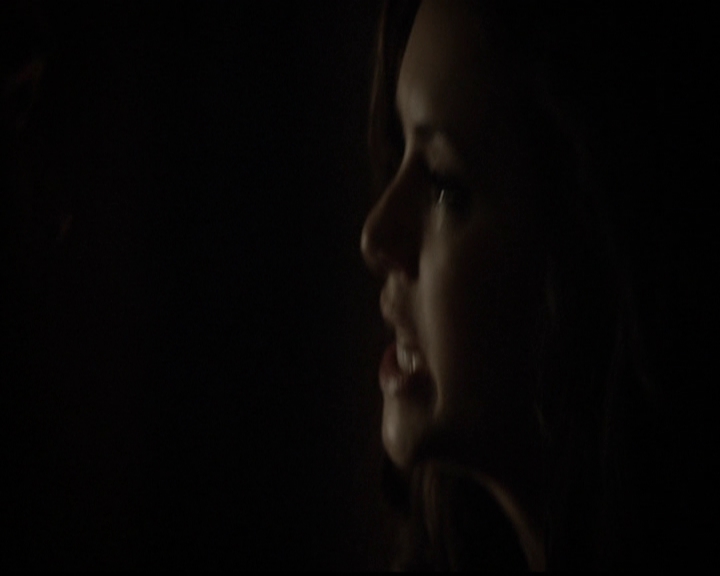 VampireDiariesWorld-dot-org_5x05MontersBall2225.jpg