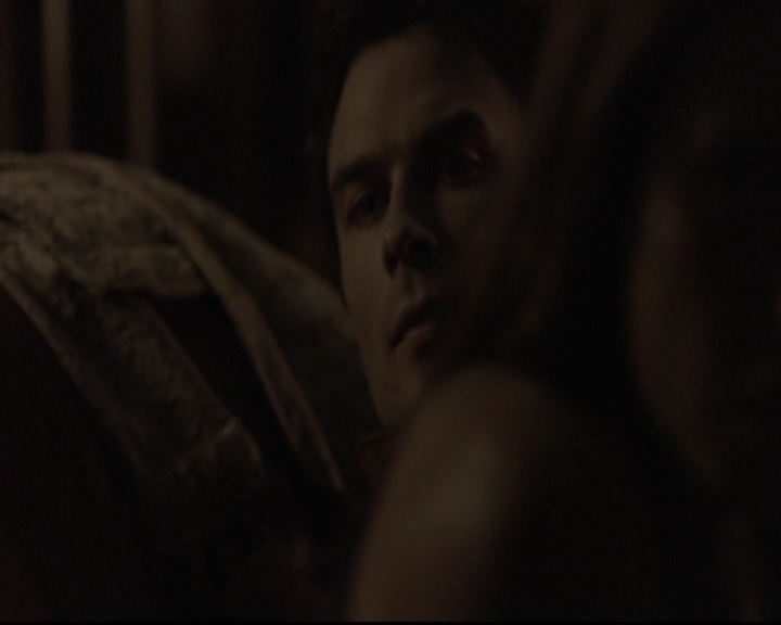 VampireDiariesWorld-dot-org_5x06HandleWithCare0128.jpg