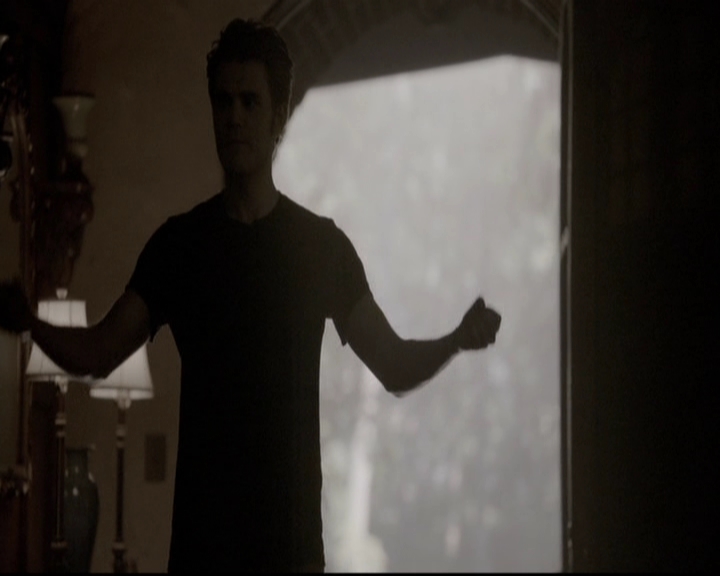 VampireDiariesWorld-dot-org_5x06HandleWithCare0130.jpg