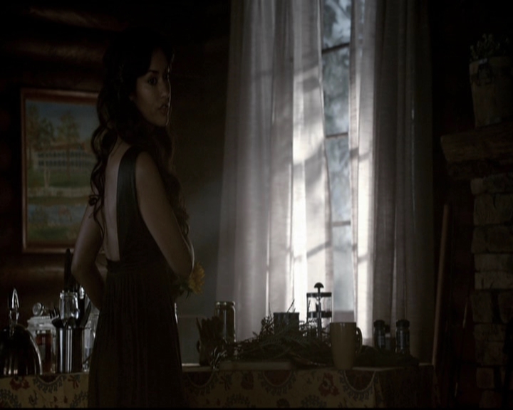 VampireDiariesWorld-dot-org_5x06HandleWithCare0282.jpg