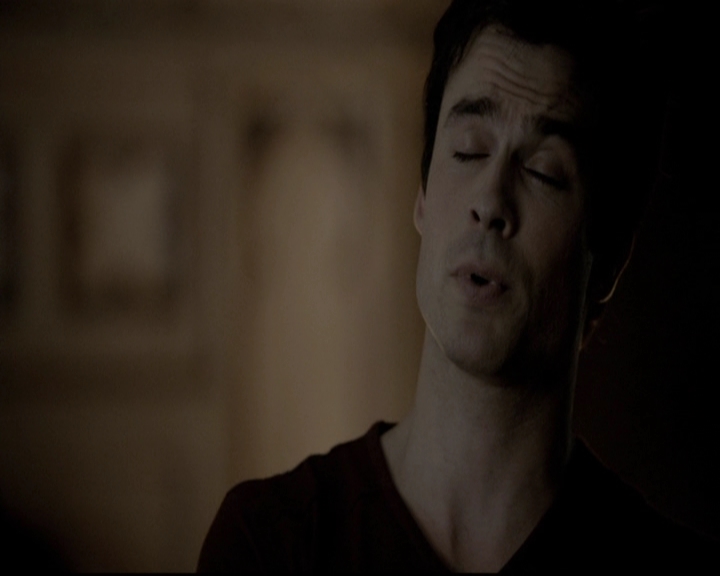 VampireDiariesWorld-dot-org_5x06HandleWithCare0290.jpg