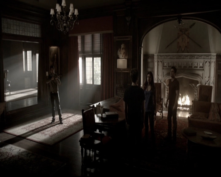 VampireDiariesWorld-dot-org_5x06HandleWithCare0329.jpg