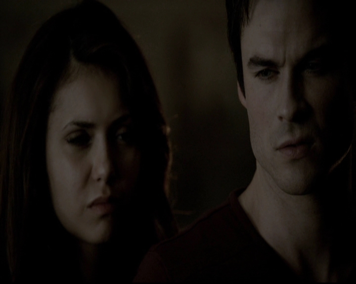 VampireDiariesWorld-dot-org_5x06HandleWithCare0350.jpg