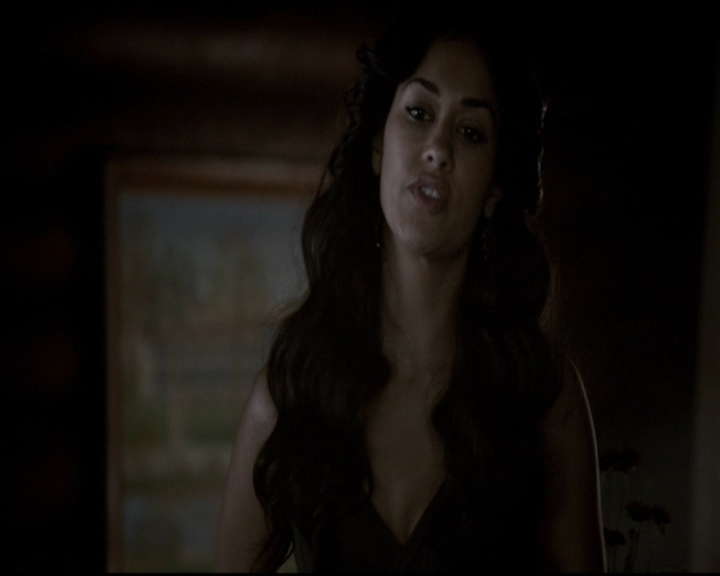 VampireDiariesWorld-dot-org_5x06HandleWithCare0364.jpg