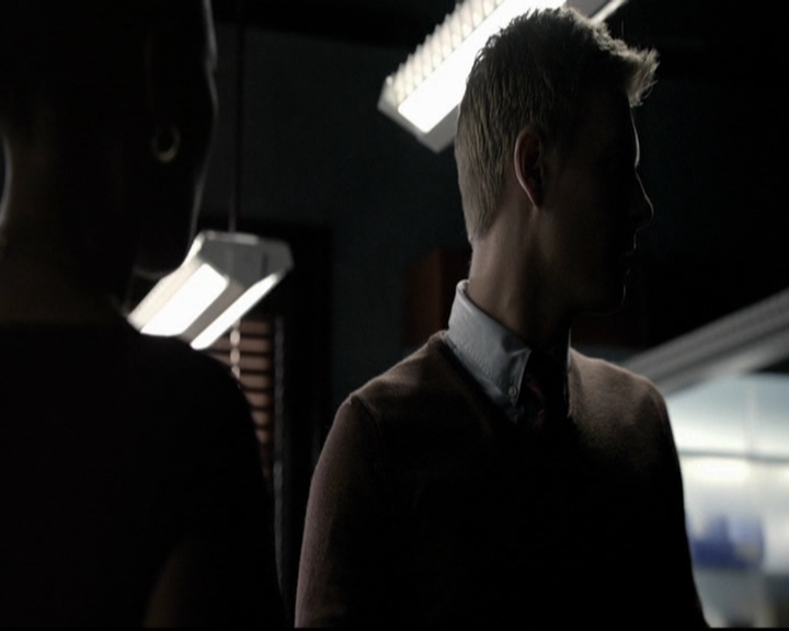 VampireDiariesWorld-dot-org_5x06HandleWithCare1661.jpg