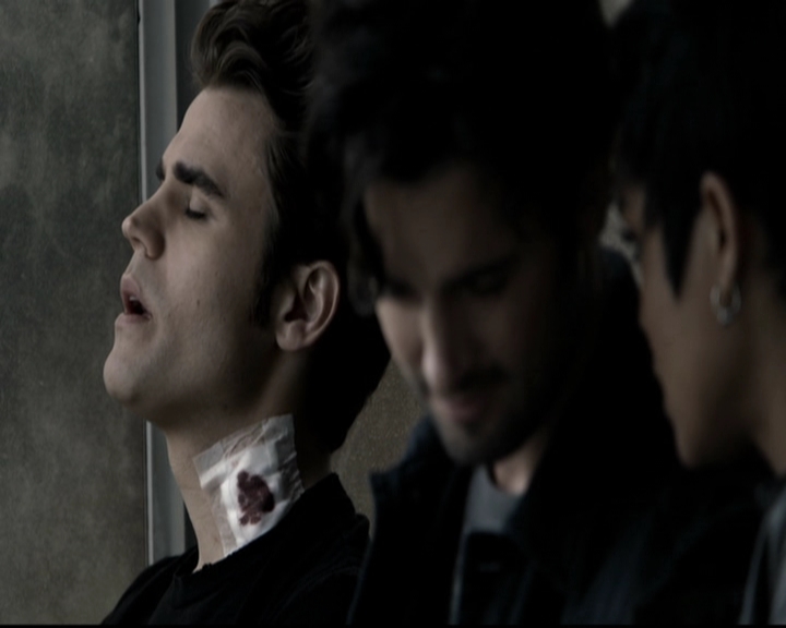 VampireDiariesWorld-dot-org_5x07DeathAndTheMaiden0071.jpg