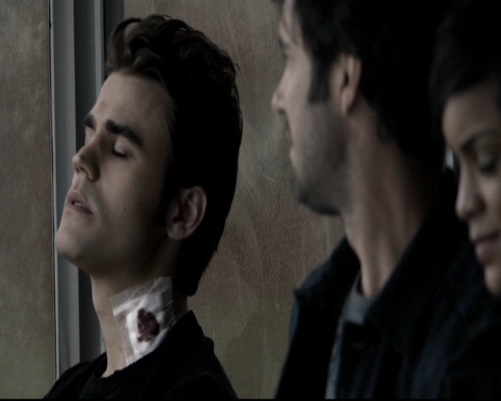 VampireDiariesWorld-dot-org_5x07DeathAndTheMaiden0084.jpg