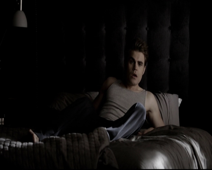 VampireDiariesWorld-dot-org_5x07DeathAndTheMaiden0221.jpg