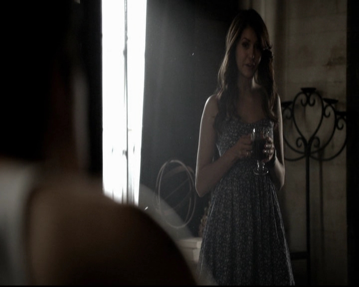 VampireDiariesWorld-dot-org_5x07DeathAndTheMaiden0225.jpg