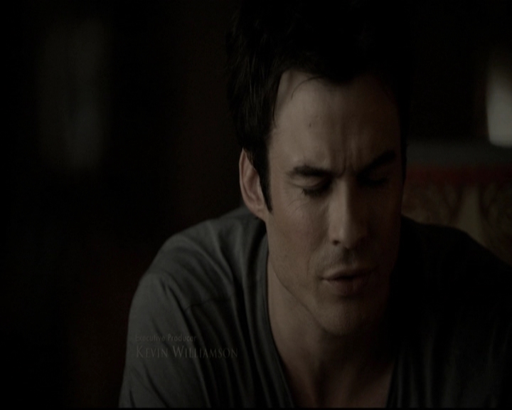 VampireDiariesWorld-dot-org_5x07DeathAndTheMaiden0324.jpg