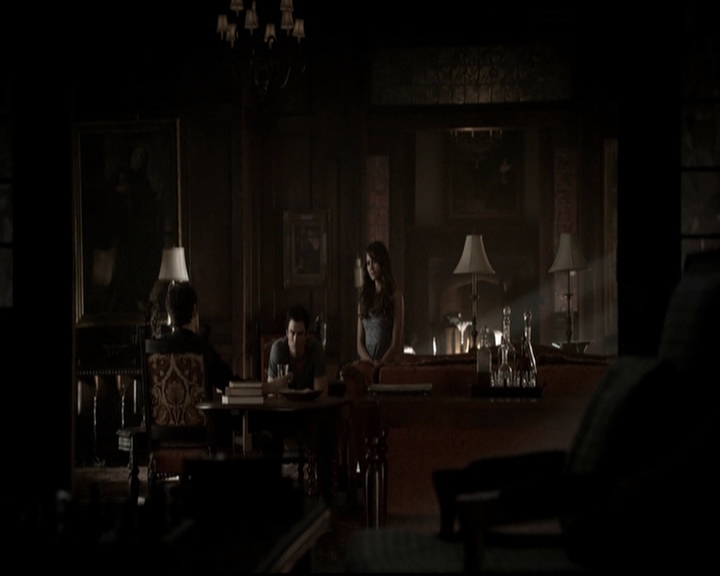 VampireDiariesWorld-dot-org_5x07DeathAndTheMaiden0330.jpg