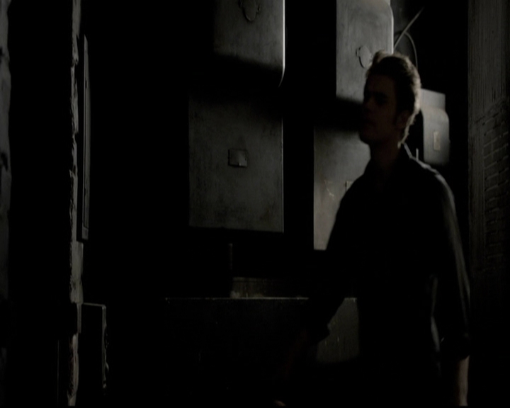 VampireDiariesWorld-dot-org_5x07DeathAndTheMaiden0373.jpg