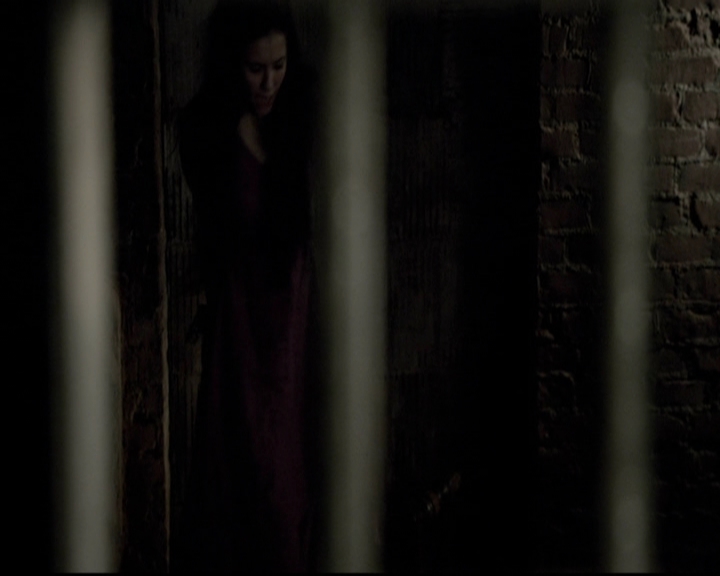 VampireDiariesWorld-dot-org_5x07DeathAndTheMaiden0378.jpg