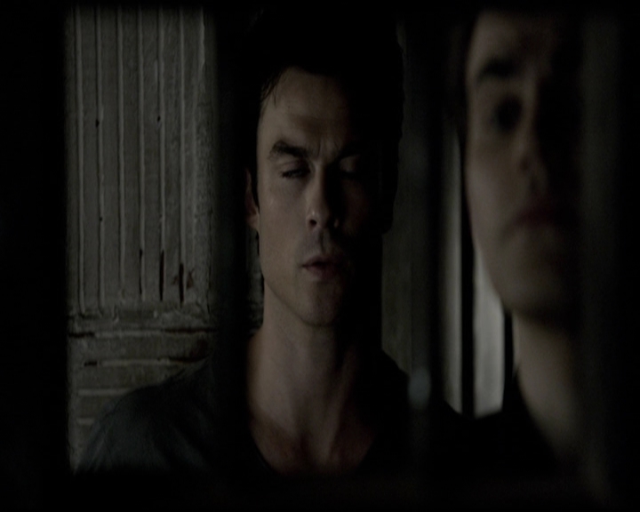 VampireDiariesWorld-dot-org_5x07DeathAndTheMaiden0385.jpg