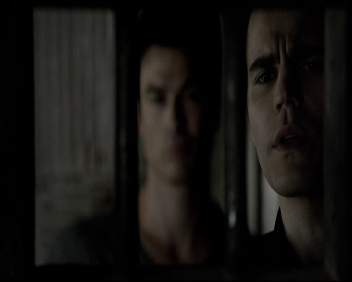 VampireDiariesWorld-dot-org_5x07DeathAndTheMaiden0391.jpg