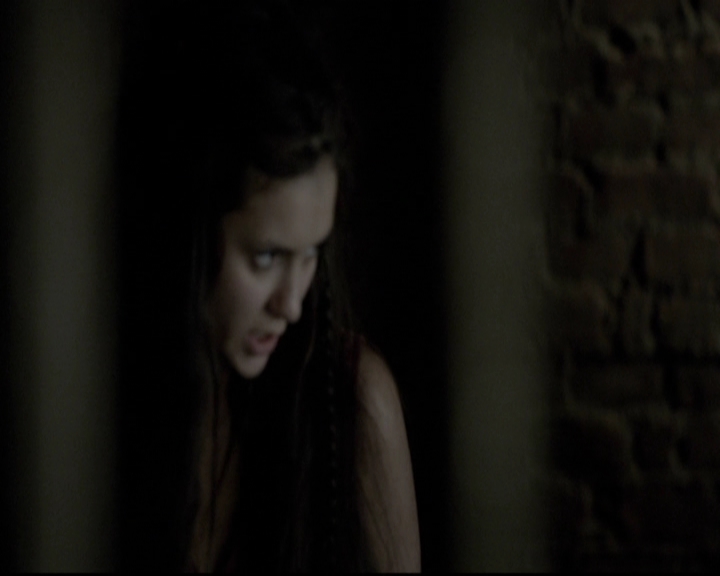 VampireDiariesWorld-dot-org_5x07DeathAndTheMaiden0397.jpg