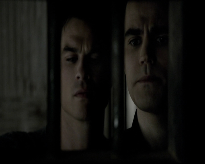 VampireDiariesWorld-dot-org_5x07DeathAndTheMaiden0405.jpg