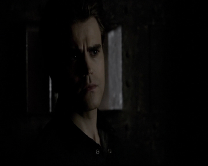 VampireDiariesWorld-dot-org_5x07DeathAndTheMaiden0411.jpg